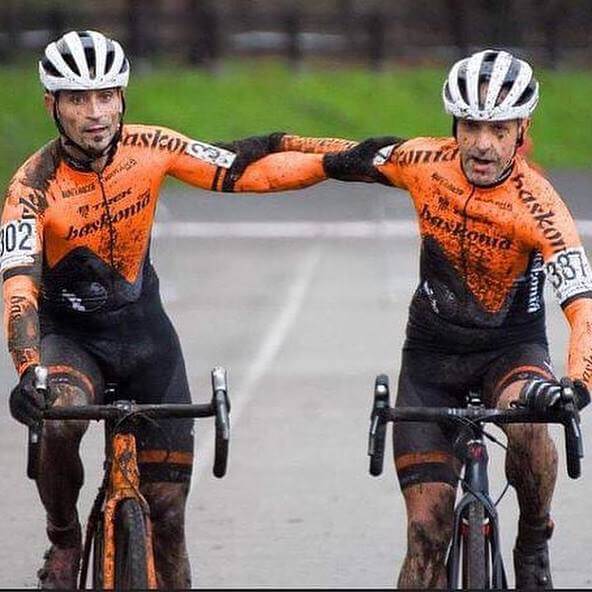 Establecimiento Cerdo disparar Javier Alfonso y Niko Llano, de Baskonia-Baraka Bike, consiguen la quinta  plaza en el Campeonato de España, en sus respectivas categorías - Baraka  Bike